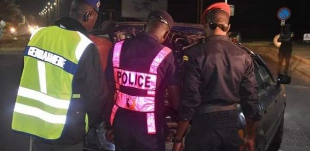 Thiès: Un faux gendarme en service à la Section de recherches arrêté, 10 pistolets et 9 munitions saisis par la police Thiès: Un faux gendarme en service à la Section de recherches arrêté, 10 pistolets et 9 munitions saisis par la police