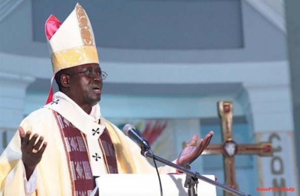 Joal: " Ce qui m'importe le plus c'est que Sénégal vive selon sa constitution..Je suis dérouté par ce qui se passe ...."(Monseigneur Benjamin)