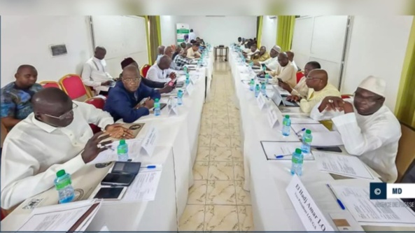 Réunion de l'AMS à Thiès : Les maires du Sénégal se penchent sur les défis municipaux Réunion de l'AMS à Thiès : Les maires du Sénégal se penchent sur les défis municipaux