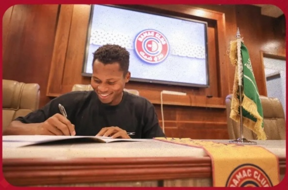 Transfert : Habib Diallo se relance dans un nouveau club saoudien… Transfert : Habib Diallo se relance dans un nouveau club saoudien…