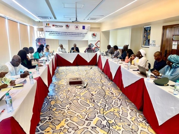 Les ateliers de renforcement des capacités organisés par la Commission Nationale des Droits de l'Homme du Sénégal, en partenariat avec UPR Info et la RADDHO, se poursuivent avec succès.