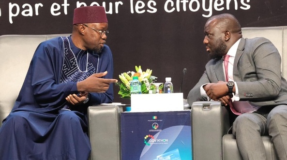 MÉDIAS : Le gouvernement convoque des Journées de concertation sur le secteur de la communication MÉDIAS : Le gouvernement convoque des Journées de concertation sur le secteur de la communication