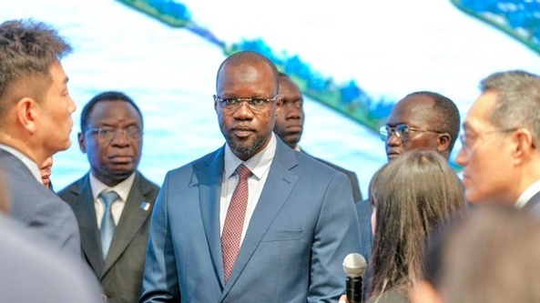 Ousmane Sonko a visité plusieurs sièges de multinationales chinoises symboles de la réussite .
