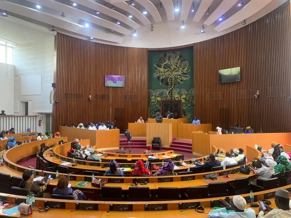 Assemblée nationale : adoption d’un nouveau règlement pour moderniser et renforcer les pouvoirs parlementaires Assemblée nationale : adoption d’un nouveau règlement pour moderniser et renforcer les pouvoirs parlementaires