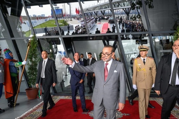 Mohammed VI lance la modernisation du port de Casablanca Mohammed VI lance la modernisation du port de Casablanca