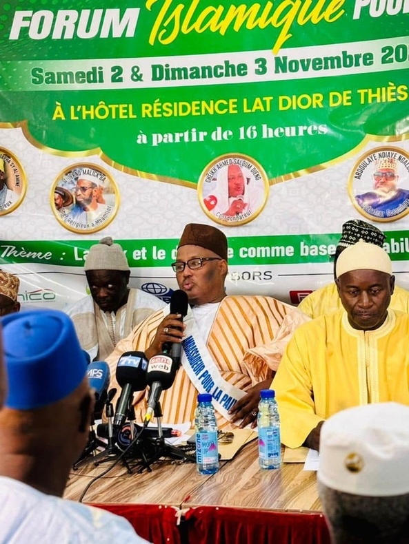 Thiès- 23e édition du Forum islamique pour la Paix: le coordinateur général Cheikh Ahmed Saloum Dieng et le Comité de pilotage, en conclave Thiès- 23e édition du Forum islamique pour la Paix: le coordinateur général Cheikh Ahmed Saloum Dieng et le Comité de pilotage, en conclave