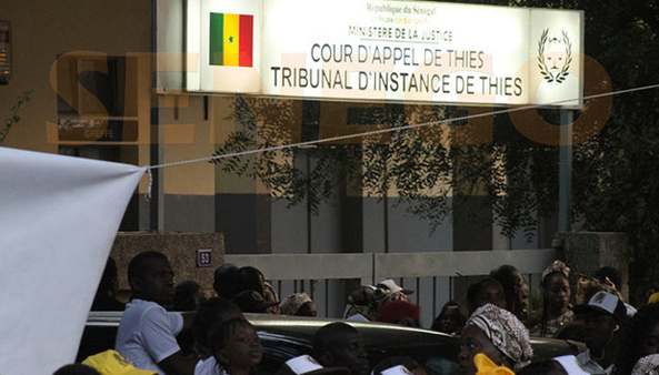 Thiès : Un berger agresse un cultivateur qui le filmait à son insu Thiès : Un berger agresse un cultivateur qui le filmait à son insu