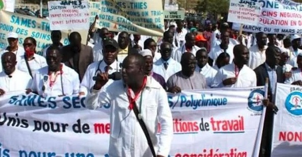 Grève de 72 heures à l’Agence de Réglementation Pharmaceutique : le SAMES exprime son mécontentement Grève de 72 heures à l’Agence de Réglementation Pharmaceutique : le SAMES exprime son mécontentement