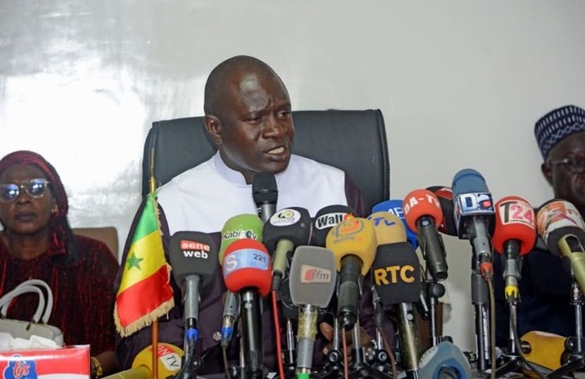 Fronde artisanale à Thiès : Les tailleurs réclament 40 millions de FCFA au Dr Babacar Diop