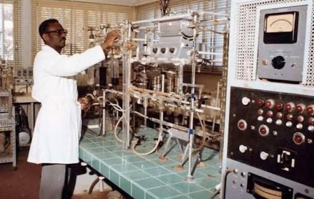 Cheikh Anta Diop : 40 ans après, interroger l’actualité et la fécondité de son héritage intellectuel Cheikh Anta Diop : 40 ans après, interroger l’actualité et la fécondité de son héritage intellectuel