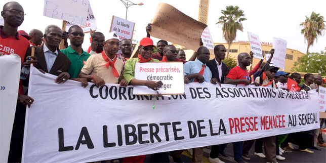 Fête du Travail : la presse sénégalaise dénonce ses difficultés économiques persistantes Fête du Travail : la presse sénégalaise dénonce ses difficultés économiques persistantes