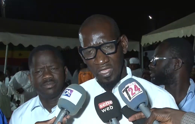 Thiès: Massamba Diop gâte les groupements de femmes et invite les maires à faire leur bilan de gestion Thiès: Massamba Diop gâte les groupements de femmes et invite les maires à faire leur bilan de gestion