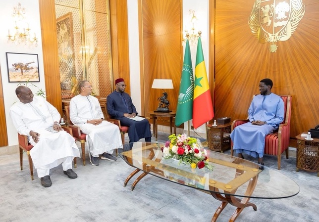 Décentralisation au Sénégal : Le Chef de l'État scelle une convergence de vues avec l'Union des Associations d'Élus locaux Décentralisation au Sénégal : Le Chef de l'État scelle une convergence de vues avec l'Union des Associations d'Élus locaux