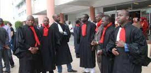 Le SYTJUST décrète une grève de 72h Le SYTJUST décrète une grève de 72h