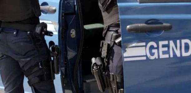 Commune de Chérif Lô : le maire et un ancien sous-préfet arrêtés par la gendarmerie Commune de Chérif Lô : le maire et un ancien sous-préfet arrêtés par la gendarmerie