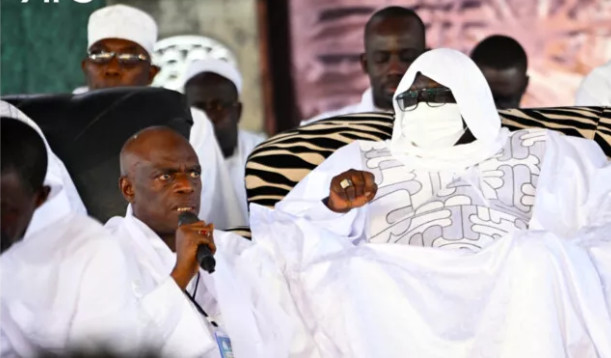 Le guide des layènes invite les fidèles à ne pas participer aux manifestations contre le report de l’élection présidentielle Le guide des layènes invite les fidèles à ne pas participer aux manifestations contre le report de l’élection présidentielle