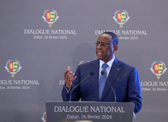Macky Sall : «Mon départ le 2 avril reste absolument ferme» Macky Sall : «Mon départ le 2 avril reste absolument ferme»