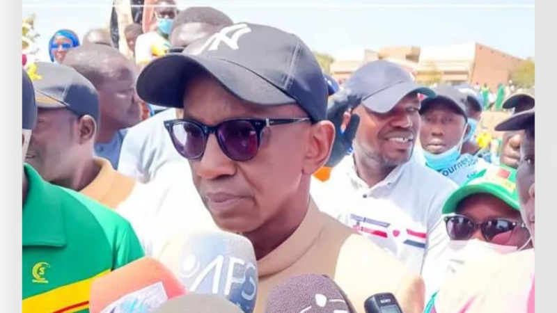 Mobilisation exceptionnelle lors de la Journée Set Setal à Thiès : Le gouverneur salue l'engagement populaire Mobilisation exceptionnelle lors de la Journée Set Setal à Thiès : Le gouverneur salue l'engagement populaire