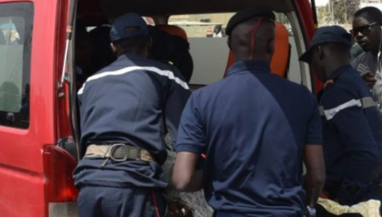 Grave accident entre Ngaye et Tivaouane: 2 morts et plusieurs blessés graves ( Bilan provisoire) Grave accident entre Ngaye et Tivaouane: 2 morts et plusieurs blessés graves ( Bilan provisoire)