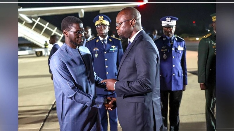 Le chef de l’État en déplacement officiel au Koweït et aux Émirats arabes unis