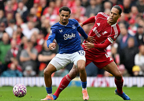 Iliman Ndiaye dans le viseur de Liverpool FC