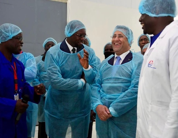 Souveraineté sanitaire: Ousmane Sonko et El Moctar Ould Djay en visite à l'usine Carrefour Médical Industries de Pout