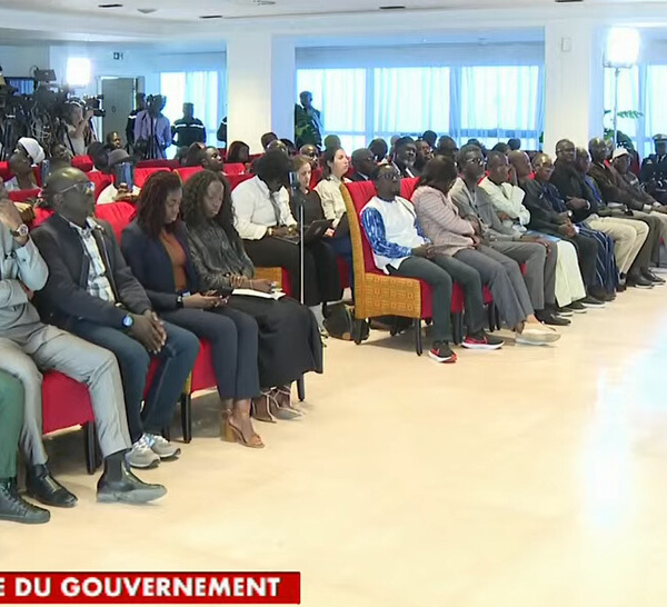 BOURSE ETUDIANT : LE POINT DE PRESSE DU GOUVERNEMENT