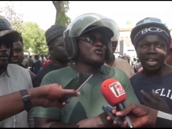 Thiès : les conducteurs de Jakarta manifestent contre les contrôles et nouvelles exigences