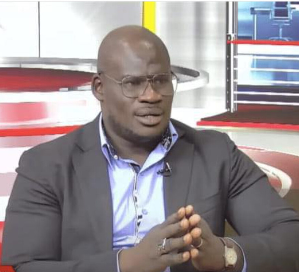 Kader Dia de Sen TV arrêté : le «Baye Fall», l’attente près de la boutique et le précédent Pape Birame Bigué Ndiaye