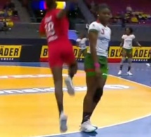 Handball-Mondial Dames 2023/Tour principal/Cameroun-Sénégal (20-22) : avec Amina Cissokho épatante en sortie de banc et Soukeina MVP du match, les Lionnes renversent leurs homologues camerounaises
