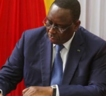 Plus de 1300 détenus graciés par Macky Sall