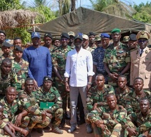 Casamance : Diomaye Faye partage un déjeuner fraternel avec les militaires