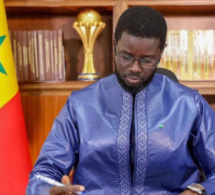 [ARRÊT SUR IMAGE] Le trophée à sa place : Le message silencieux de Bassirou Diomaye Faye