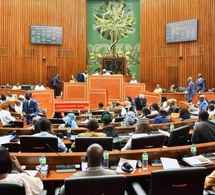 Assemblée nationale : le débat sur la non-restructuration de la dette reporté à la dernière minute