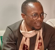 Conférence publique de l'APR à Thiès : « Au moment où les Sénégalais ont besoin de leurs dirigeants, l'un est en train de vendre des cartes et l'autre est en train de travailler à créer un parti politique » (Abdou Mbow).